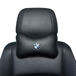 Подушка под шею черная с вышивкой 